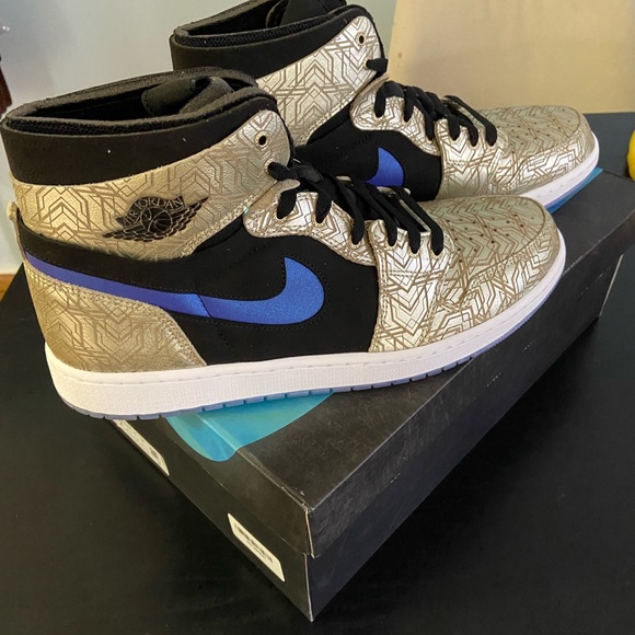 Air Jordan 1 Zoom CMFT Gold Laser (men size 13) - Picture 4 of 4